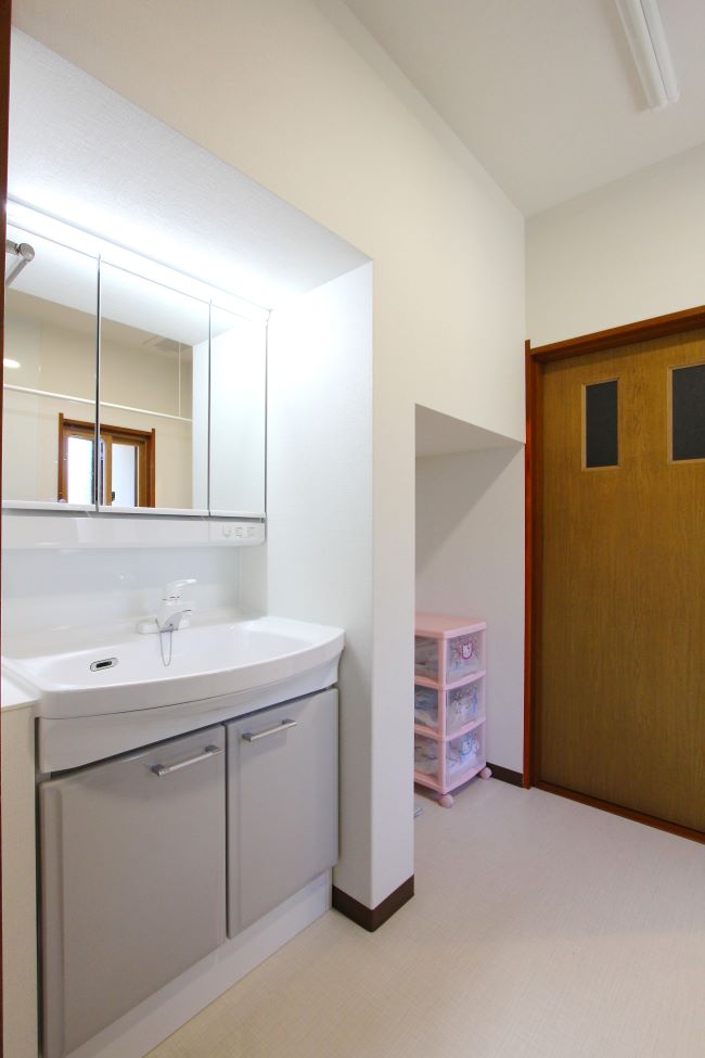 ホーローの洗面台